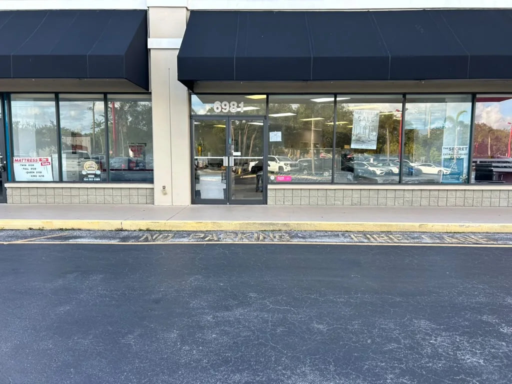 Fachada de Good Vision Furniture en Tamarac